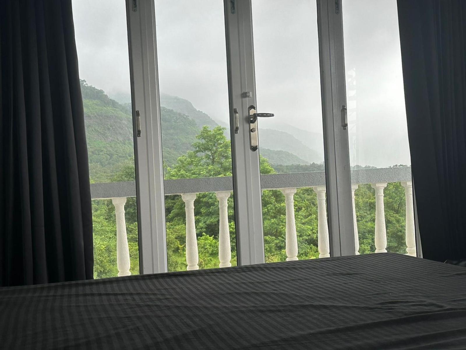 Prana Healing House Villa Pune Luaran gambar