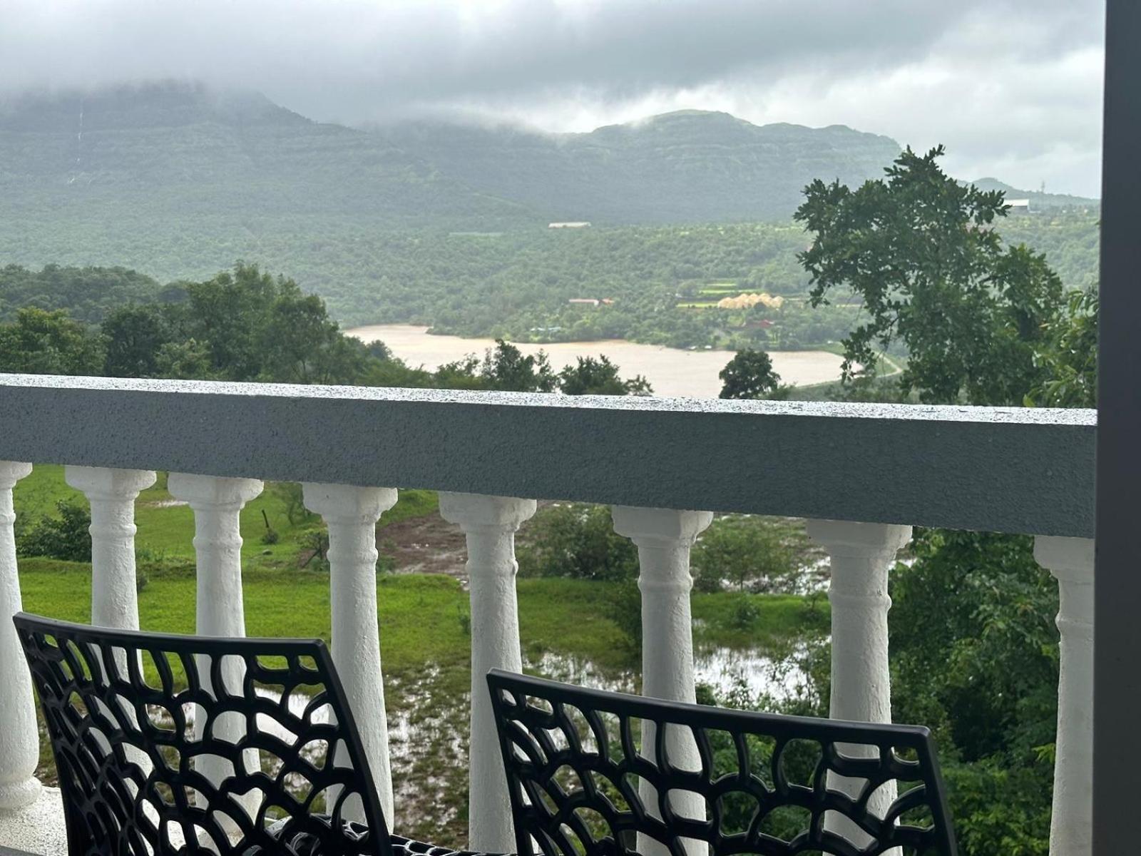 Prana Healing House Villa Pune Luaran gambar